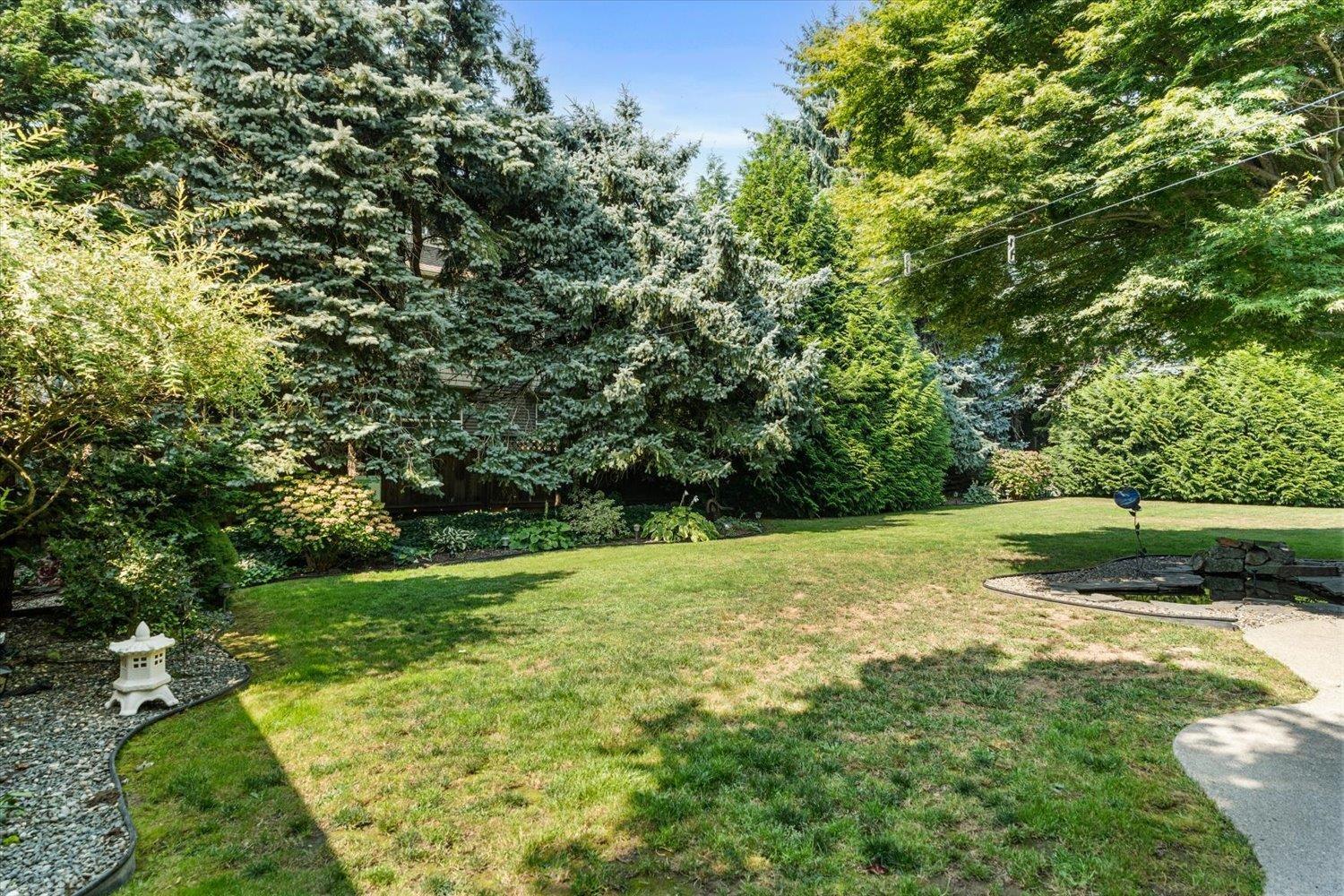 1752 CEDAR PLACE|Agassiz