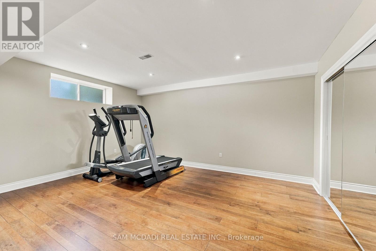 527 Meadow Wood Road, Mississauga, Ontario  L5J 2S4 - Photo 36 - W13867558