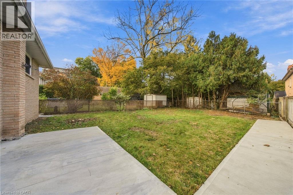 16 Elm Avenue, Stoney Creek, Ontario  L8G 2W1 - Photo 32 - 40875062