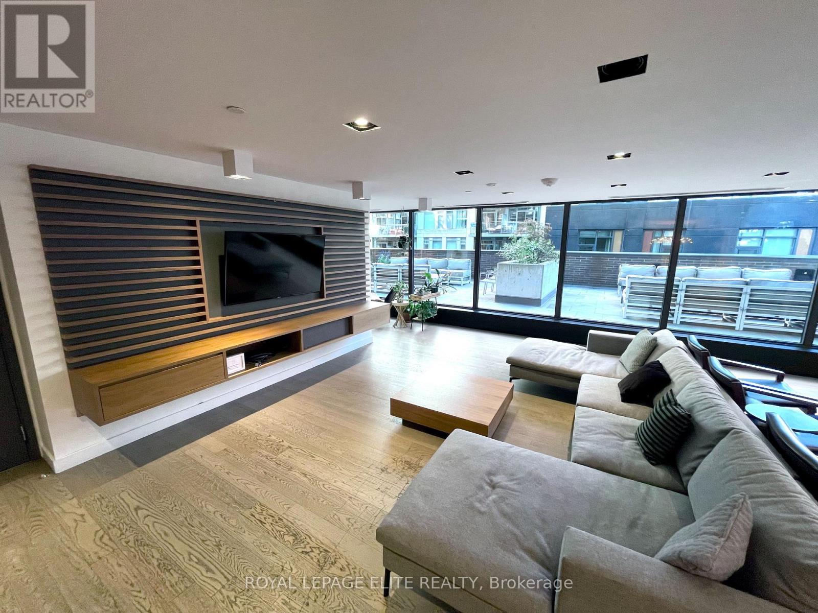 1119 - 111 Bathurst Street, Toronto, Ontario  M5V 0M9 - Photo 41 - C14130230