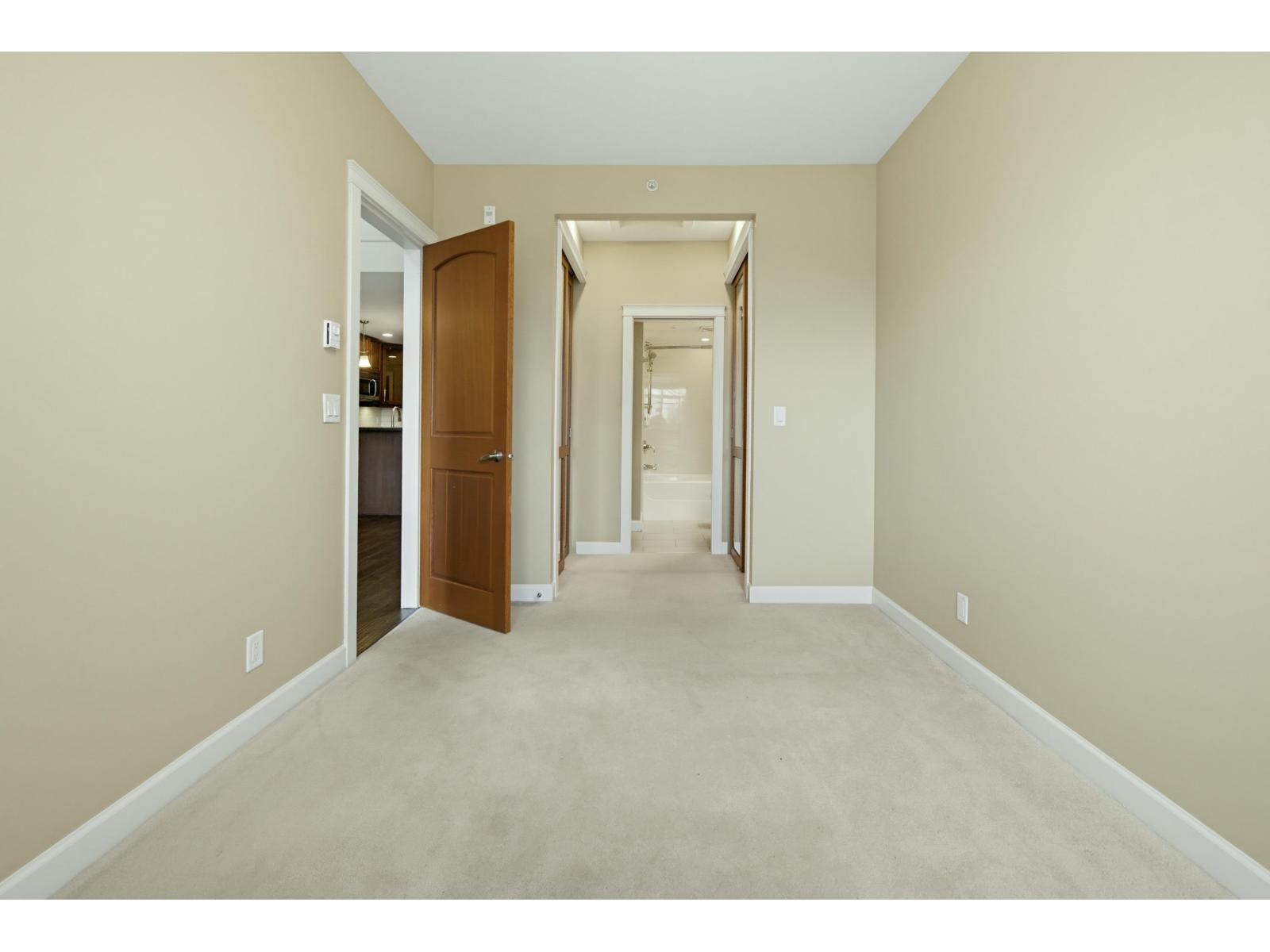 567 8328 207A STREET
