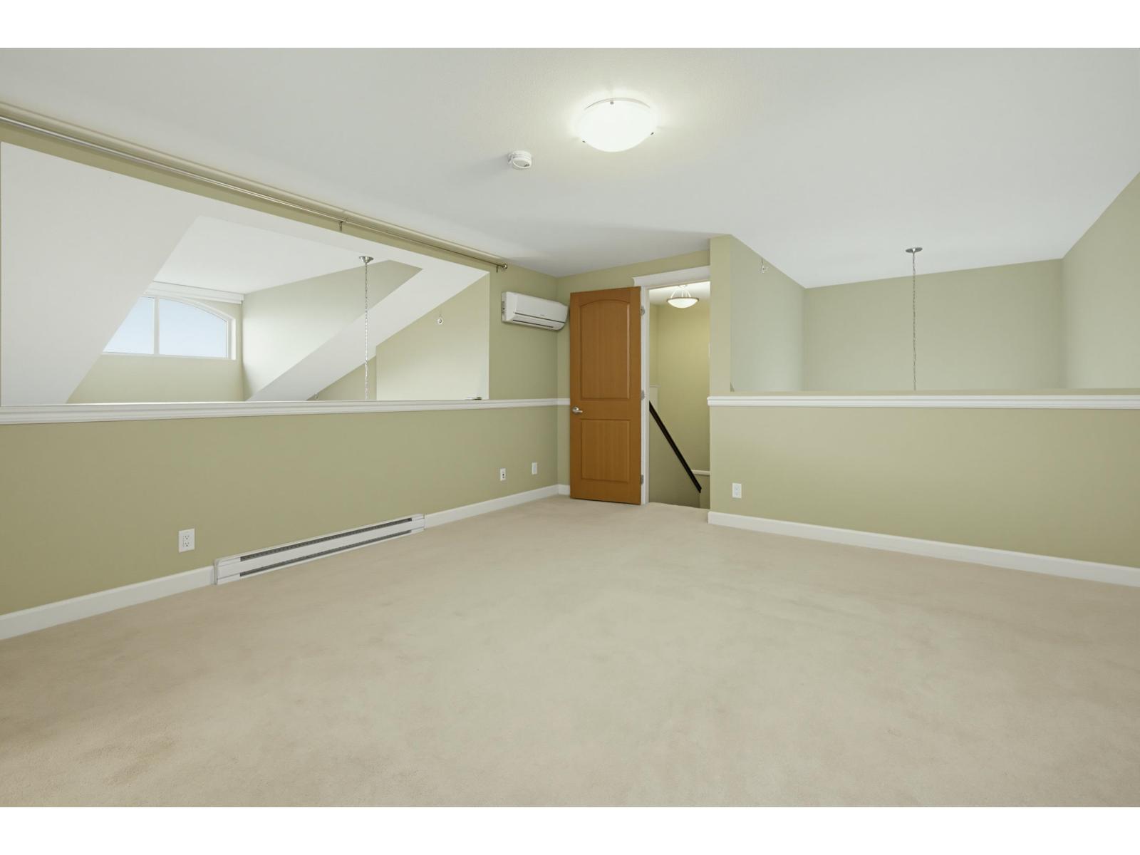567 8328 207A STREET