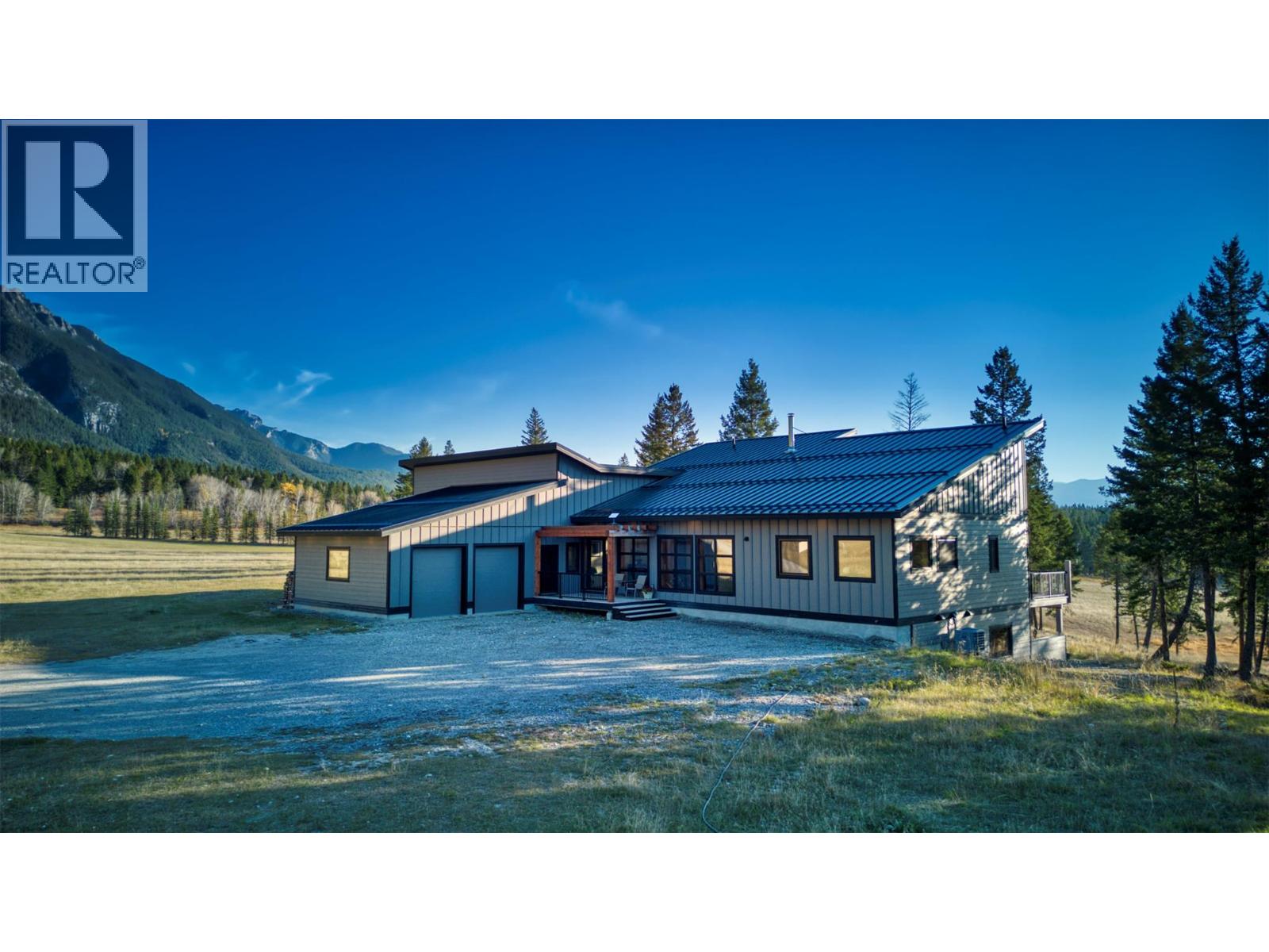 6211 Bugaboo Drive, Radium Hot Springs, British Columbia  V0A 1E0 - Photo 6 - 10403390