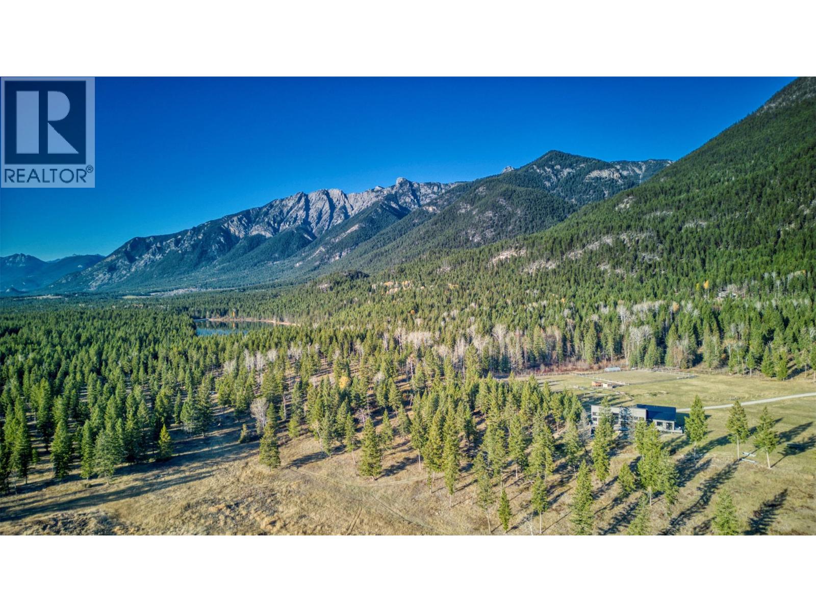 6211 Bugaboo Drive, Radium Hot Springs, British Columbia  V0A 1E0 - Photo 8 - 10403390
