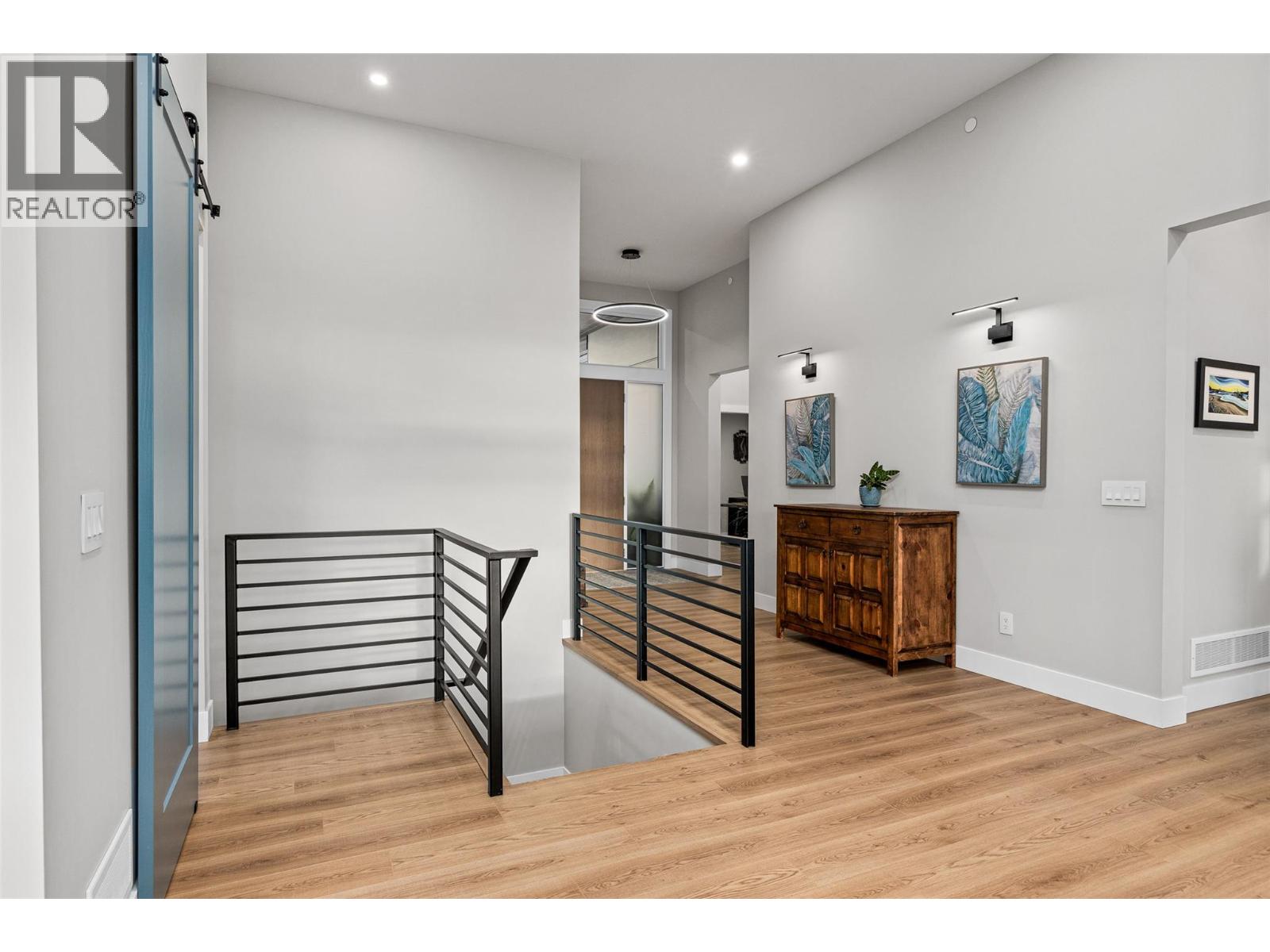 9874 Beacon Hill Drive, Lake Country, British Columbia  V4V 0A9 - Photo 36 - 10404115