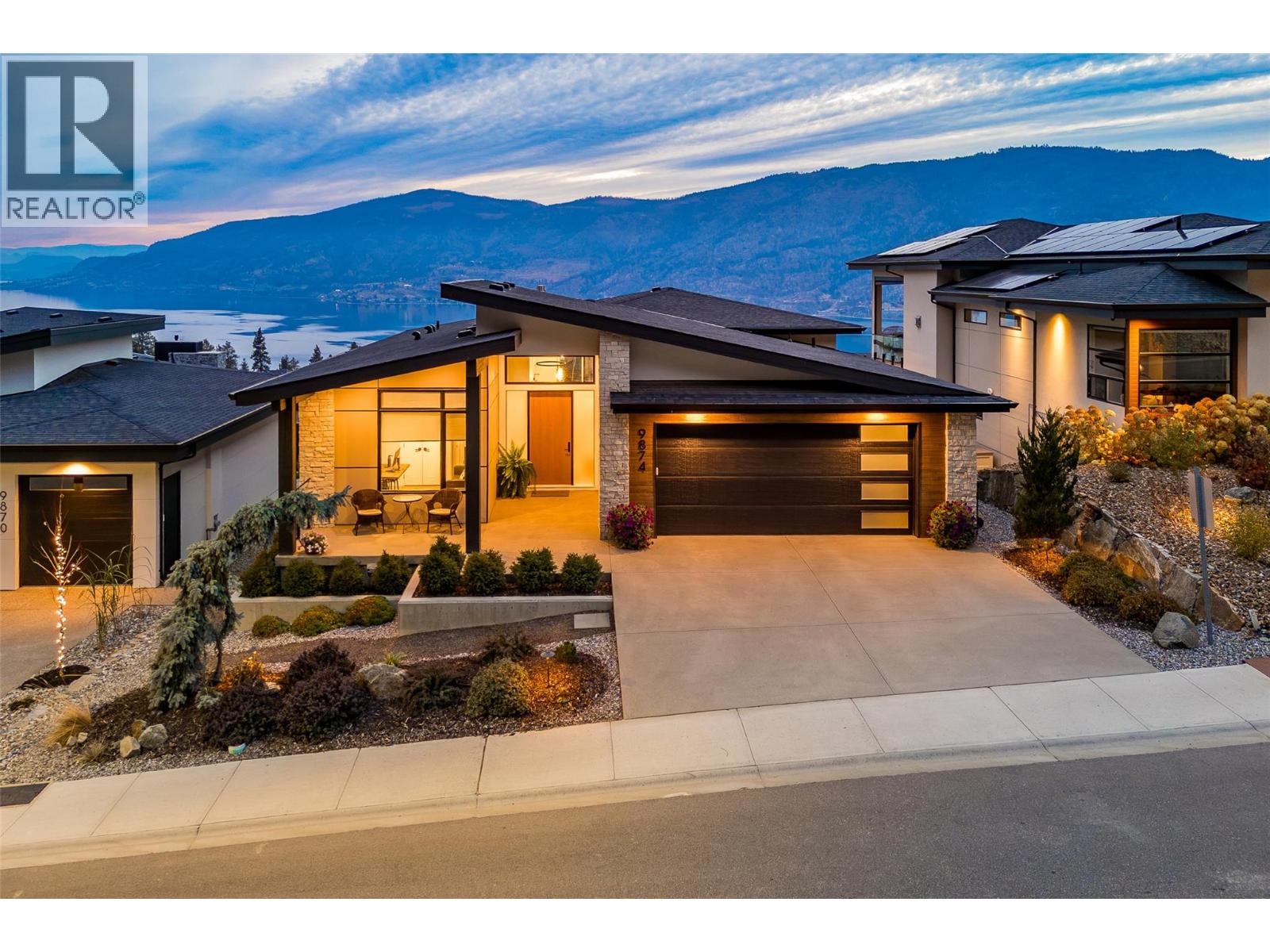 9874 Beacon Hill Drive, Lake Country, British Columbia  V4V 0A9 - Photo 3 - 10404115