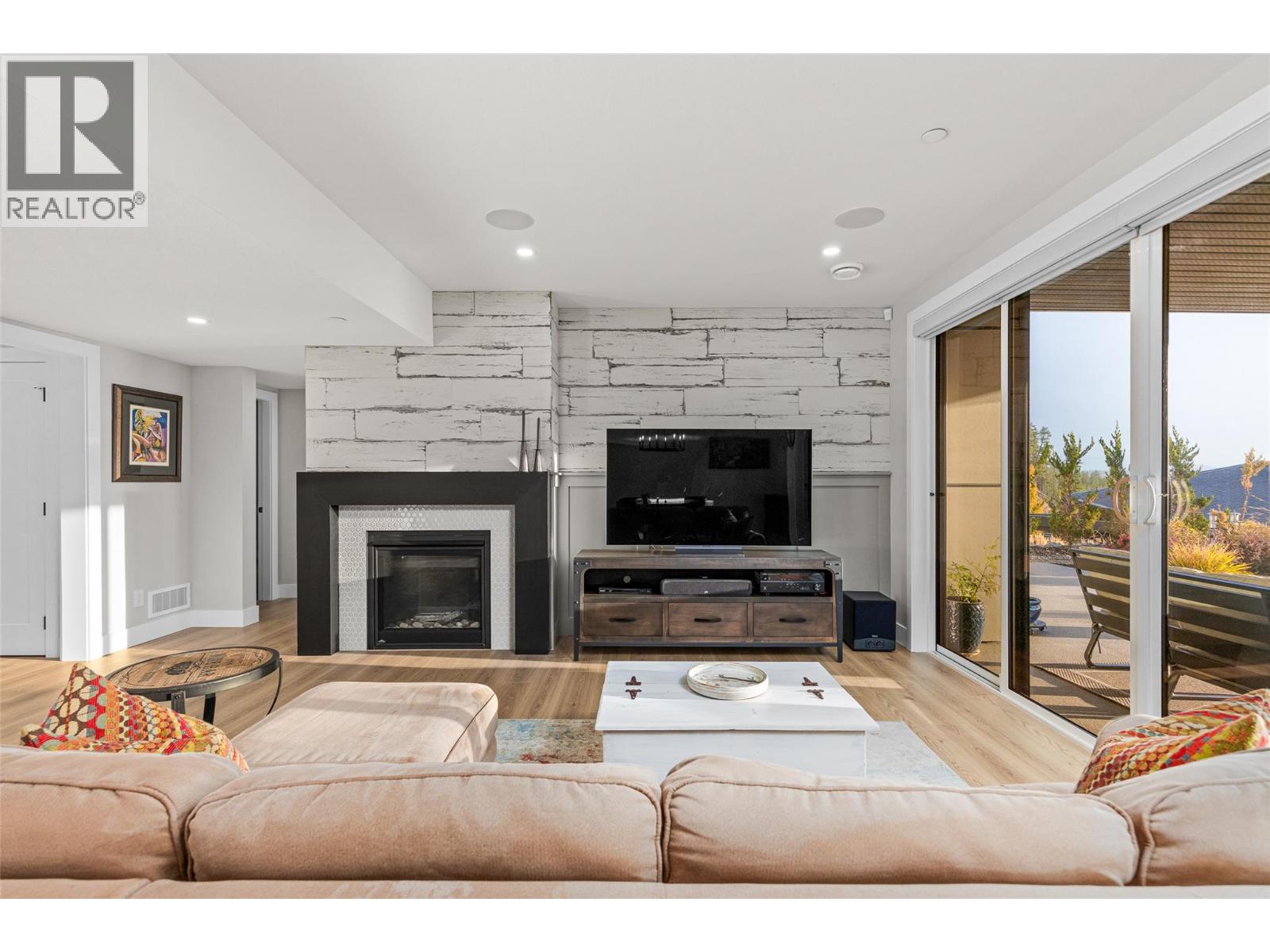 9874 Beacon Hill Drive, Lake Country, British Columbia  V4V 0A9 - Photo 43 - 10404115