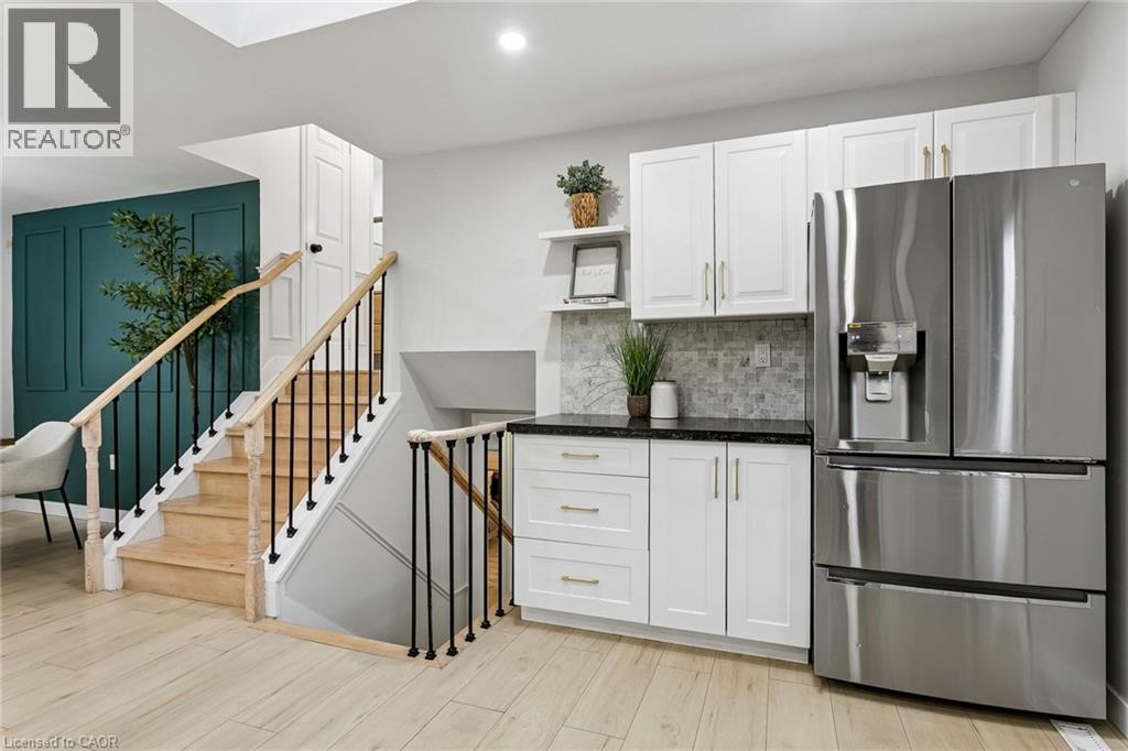 818 Miriam Crescent, Burlington, Ontario  L7S 2B9 - Photo 16 - 40874783
