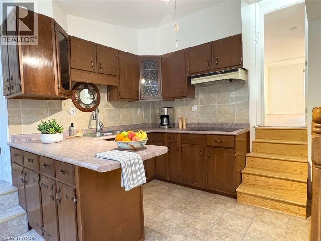 42 Emery Street W, London, Ontario  N6J 1R6 - Photo 11 - 40874839