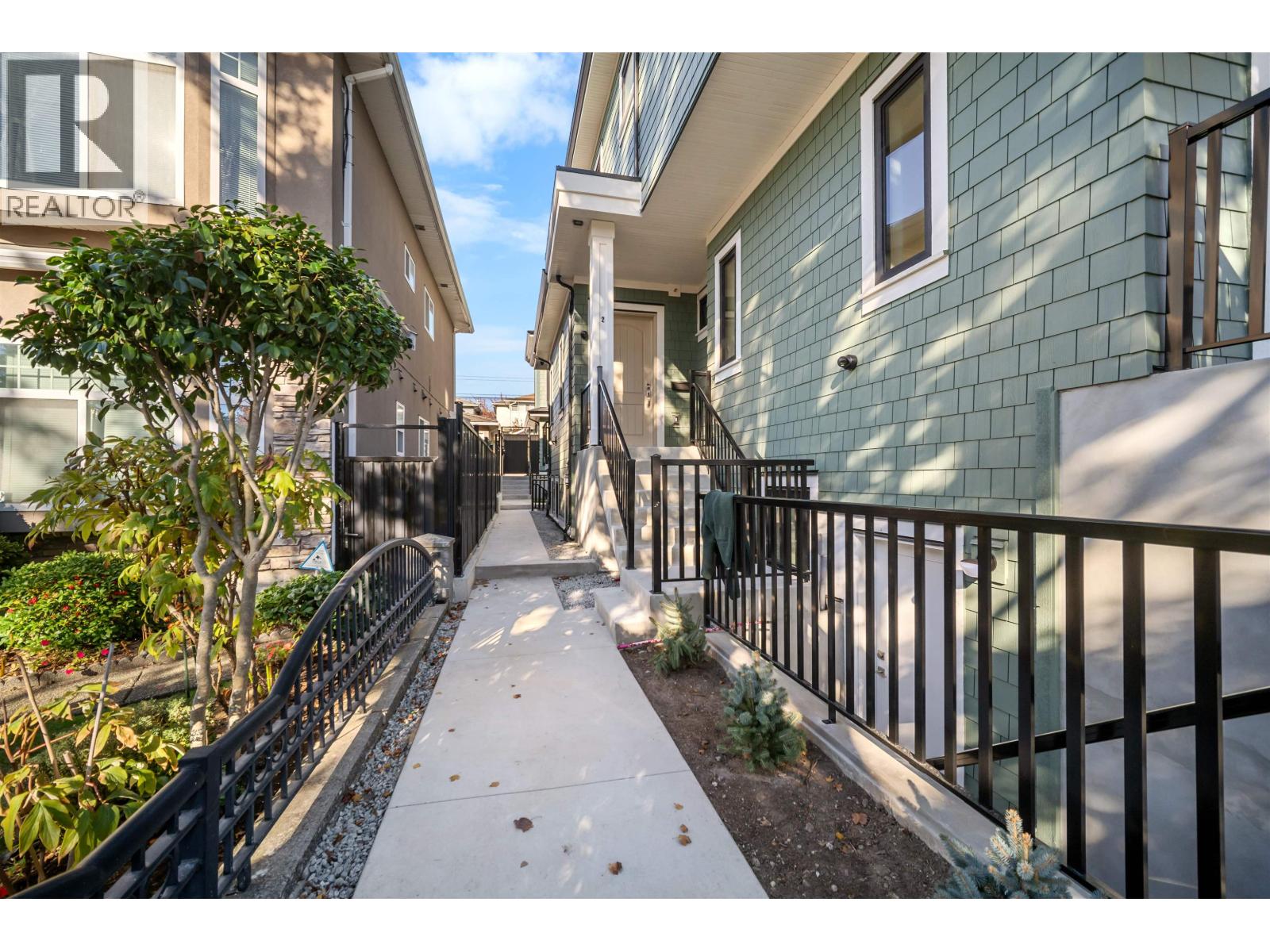 2 1613 E 58th Avenue, Vancouver, British Columbia  V5P 2C1 - Photo 8 - R3179595