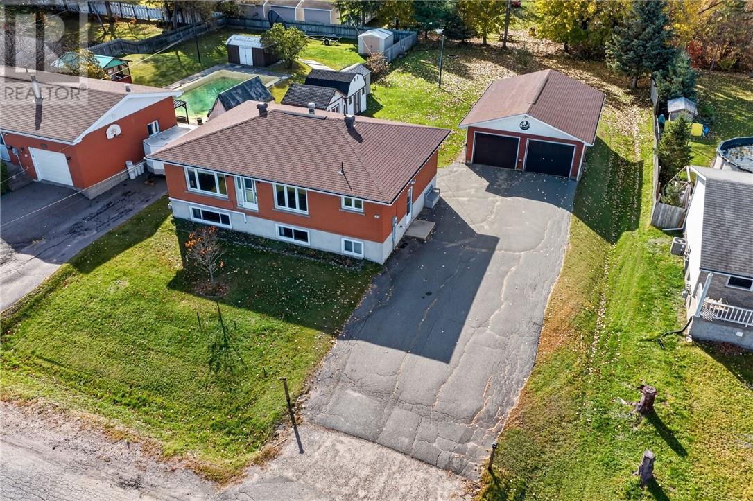 139 Paquette Street, Azilda, Ontario  P0M 1B0 - Photo 3 - 2131106