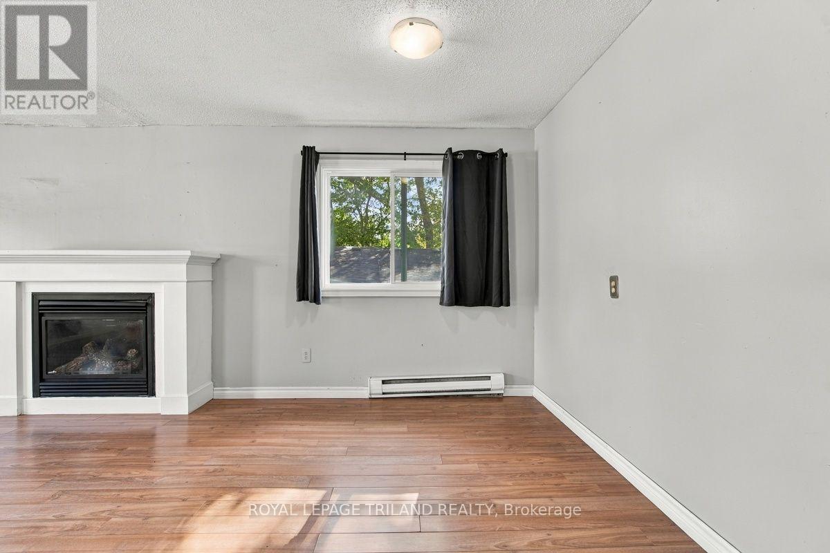 54 Gunn Street, London North, Ontario  N6G 1C7 - Photo 10 - X14130404