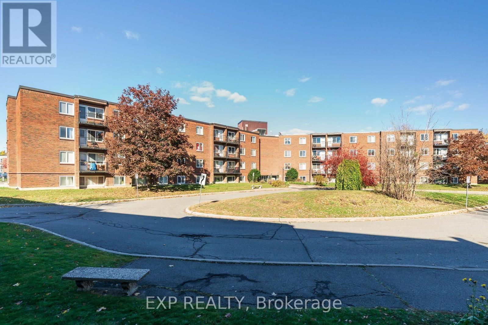 208c - 2041 Arrowsmith Drive, Ottawa, Ontario  K1J 7V7 - Photo 2 - X14130390