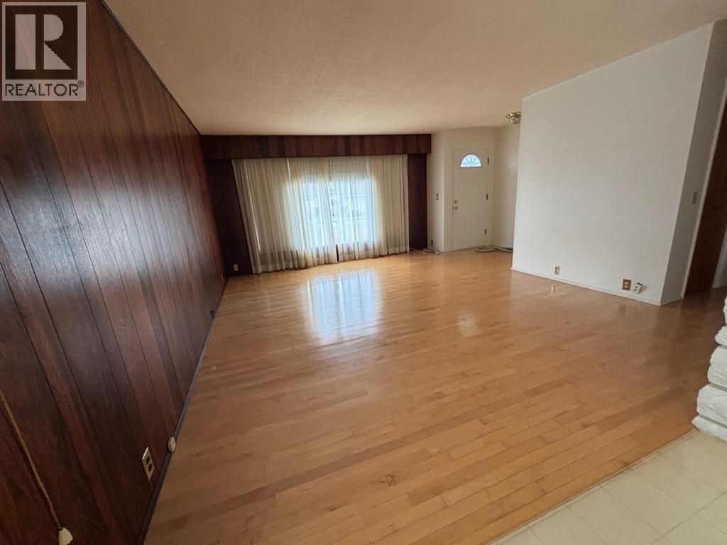 7510 22nd Street, Grand Forks, British Columbia  V0H 1H2 - Photo 3 - 10404542