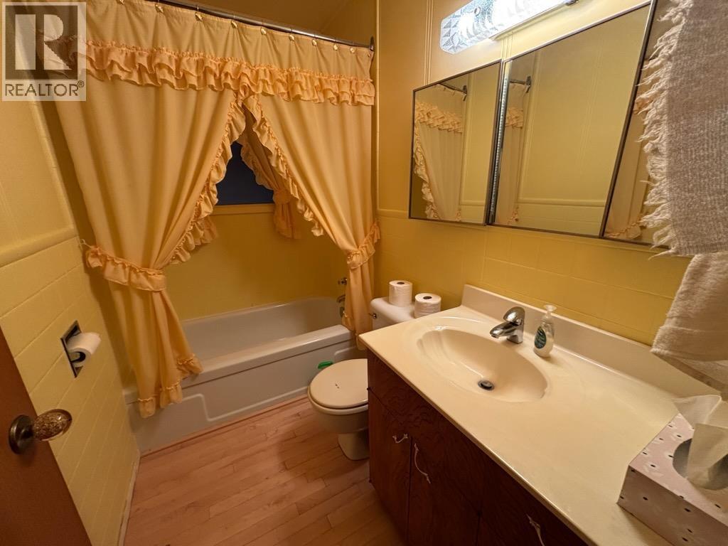 7510 22nd Street, Grand Forks, British Columbia  V0H 1H2 - Photo 10 - 10404542