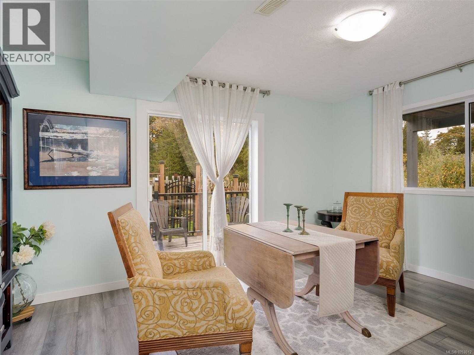 1464 Patricia Pl