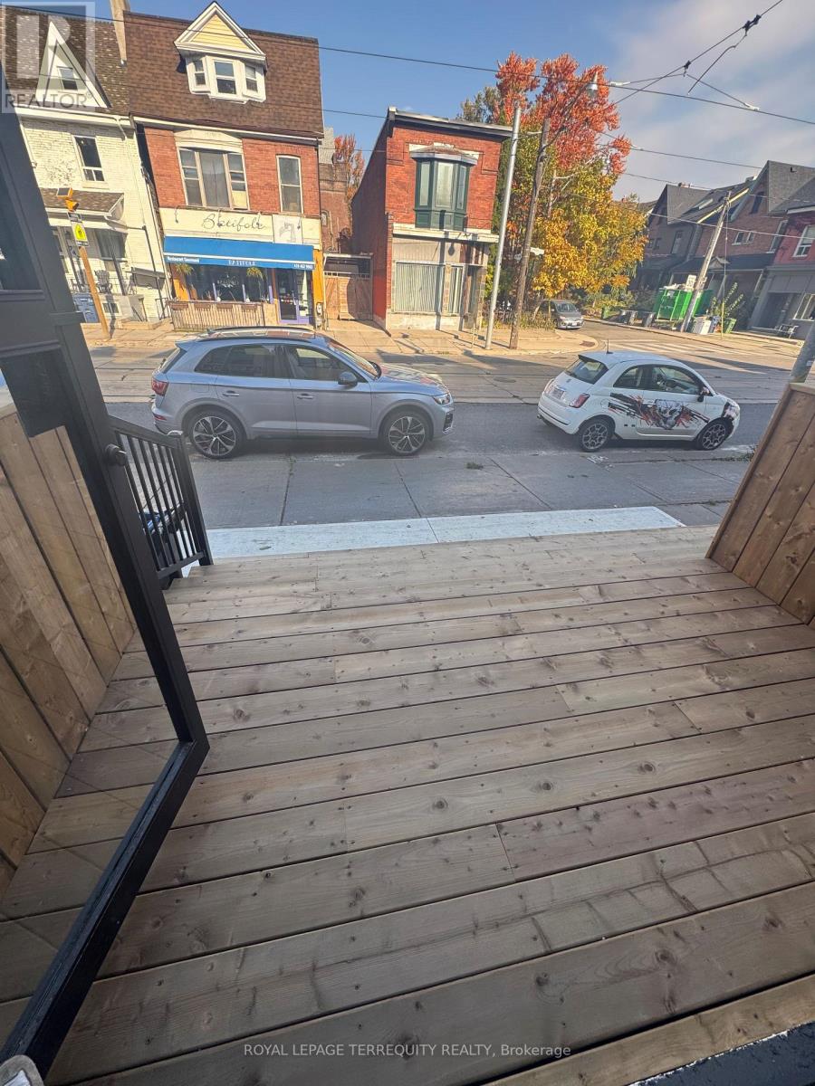 Main Flr+basement - 743 Gerrard Street E, Toronto, Ontario  M4M 1Y5 - Photo 11 - E13854054