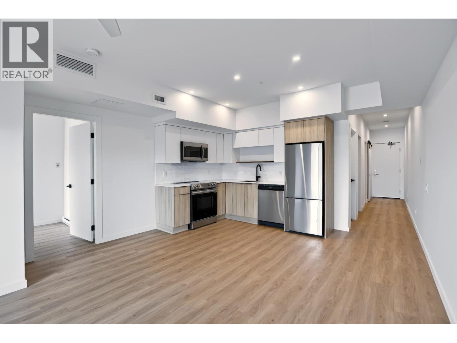 604 Cawston Avenue Unit# 415, Kelowna, British Columbia  V1Y 6Z4 - Photo 5 - 10404481