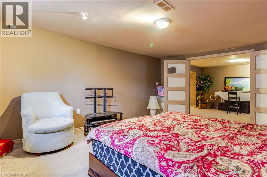 77 Randall Avenue, Stoney Creek, Ontario L8G 2K8 - Photo 32 - 40874823