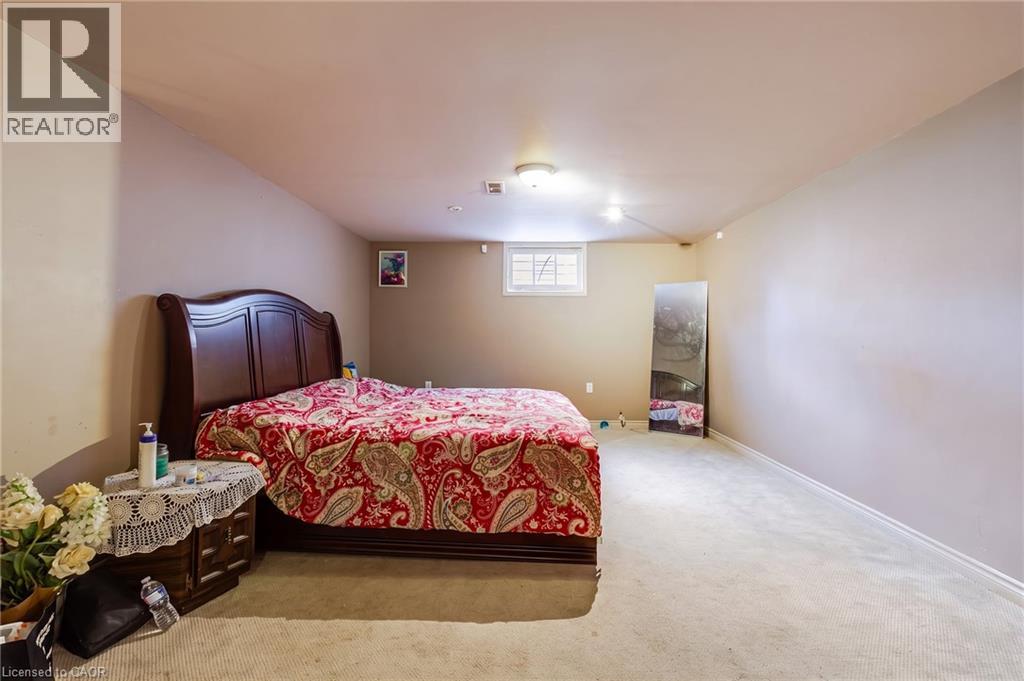 77 Randall Avenue, Stoney Creek, Ontario L8G 2K8 - Photo 35 - 40874823