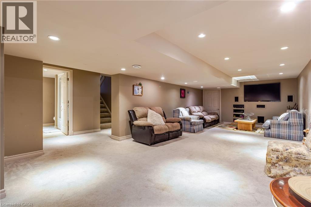 77 Randall Avenue, Stoney Creek, Ontario L8G 2K8 - Photo 36 - 40874823