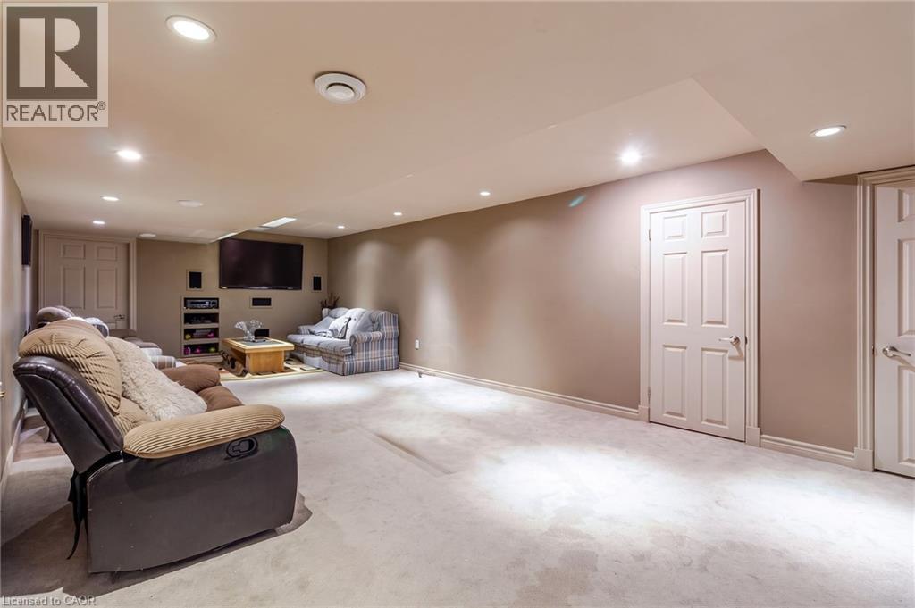 77 Randall Avenue, Stoney Creek, Ontario L8G 2K8 - Photo 38 - 40874823