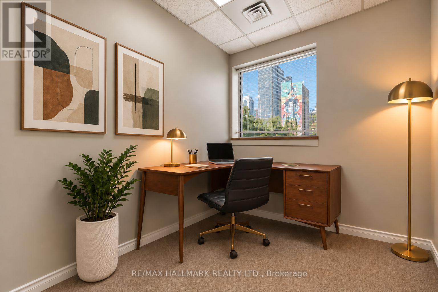 202 - 152 Carlton Street, Toronto, Ontario  M5A 2K1 - Photo 2 - C14130374
