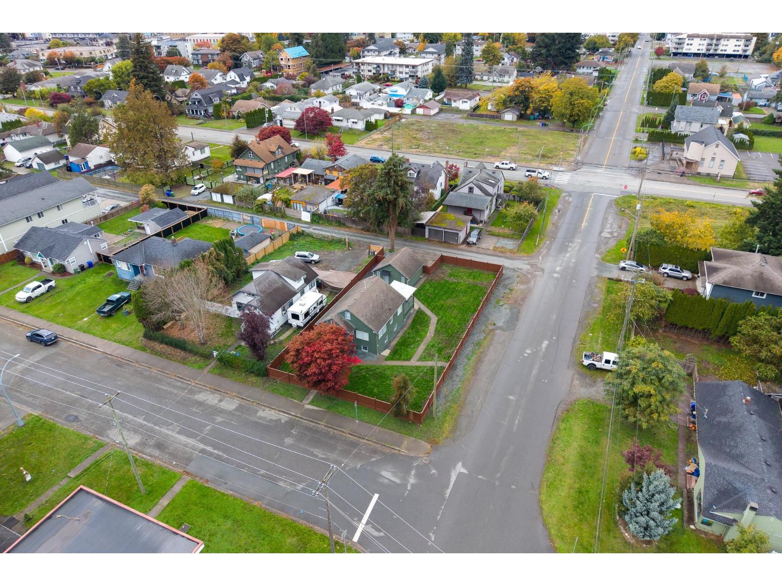 46199 SECOND AVENUE|Chilliwack Proper East