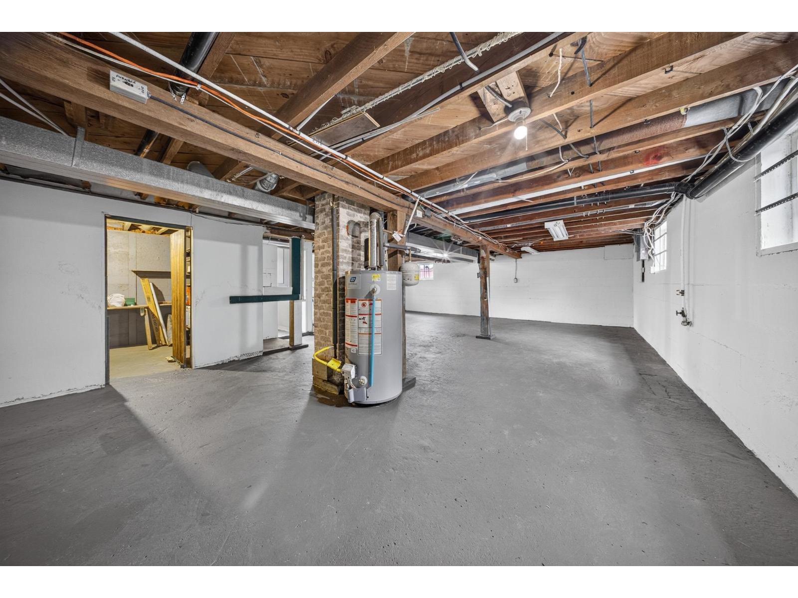 46199 SECOND AVENUE|Chilliwack Proper East