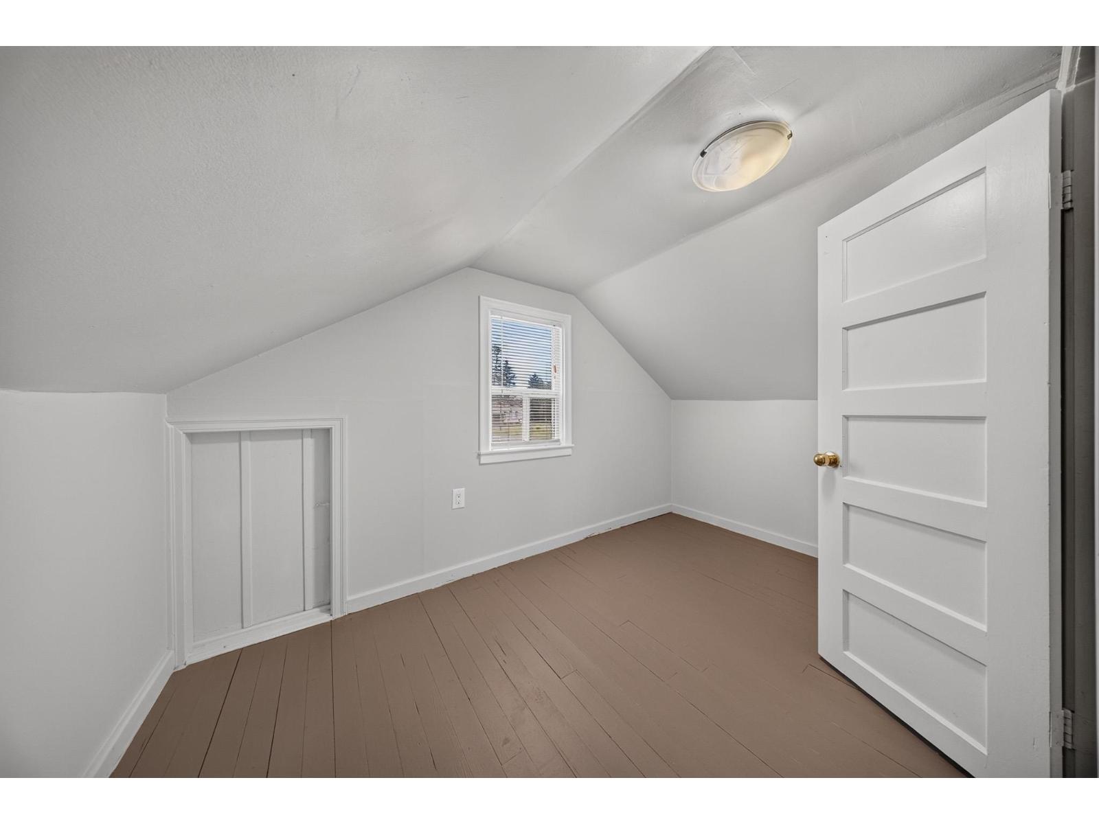 46199 SECOND AVENUE|Chilliwack Proper East