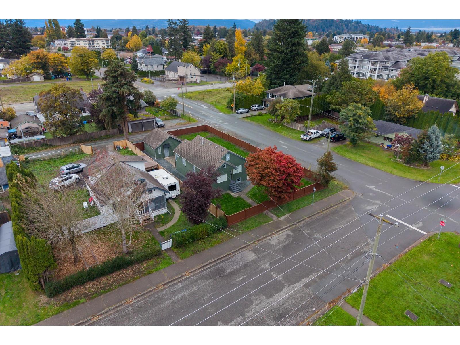 46199 SECOND AVENUE|Chilliwack Proper East