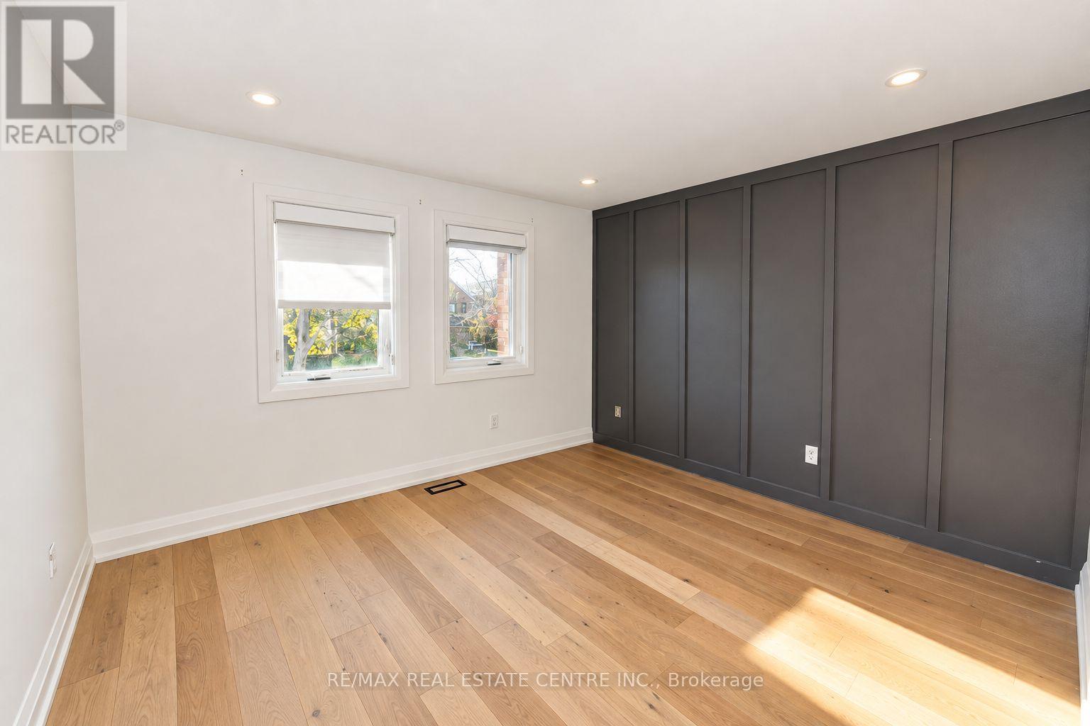 1307 Saddler Circle, Oakville, Ontario  L6M 2X7 - Photo 9 - W14130360