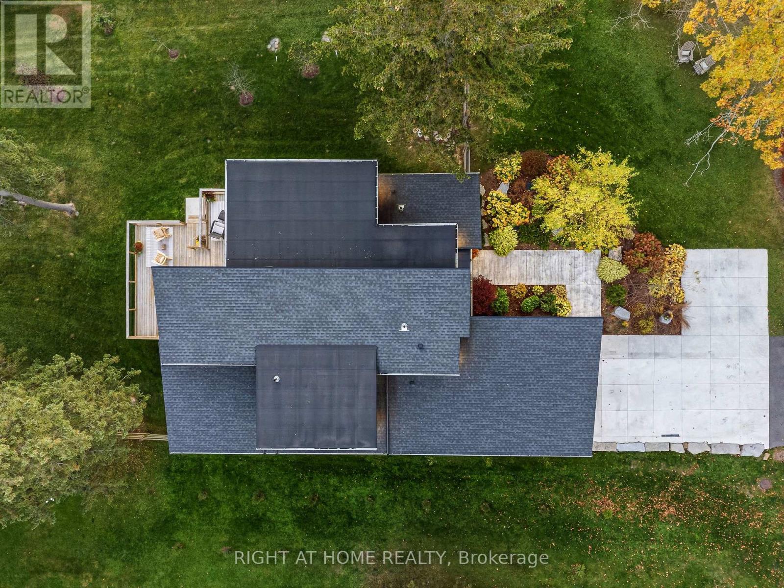 972 Governors Road, Hamilton, Ontario  L9H 5E3 - Photo 43 - X14130370