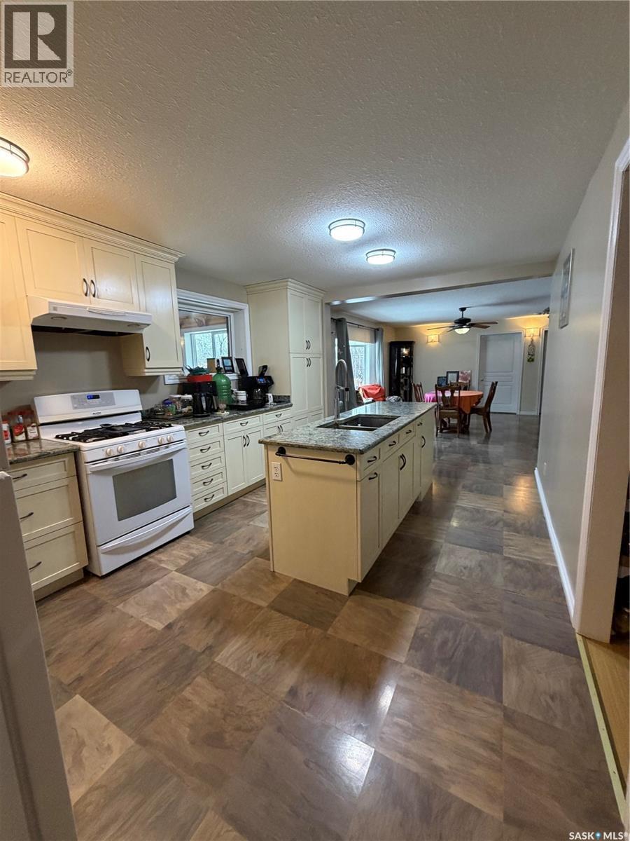 Hovde Properties, Livingston Rm No. 331, Saskatchewan  S0A 2V0 - Photo 6 - SK052234