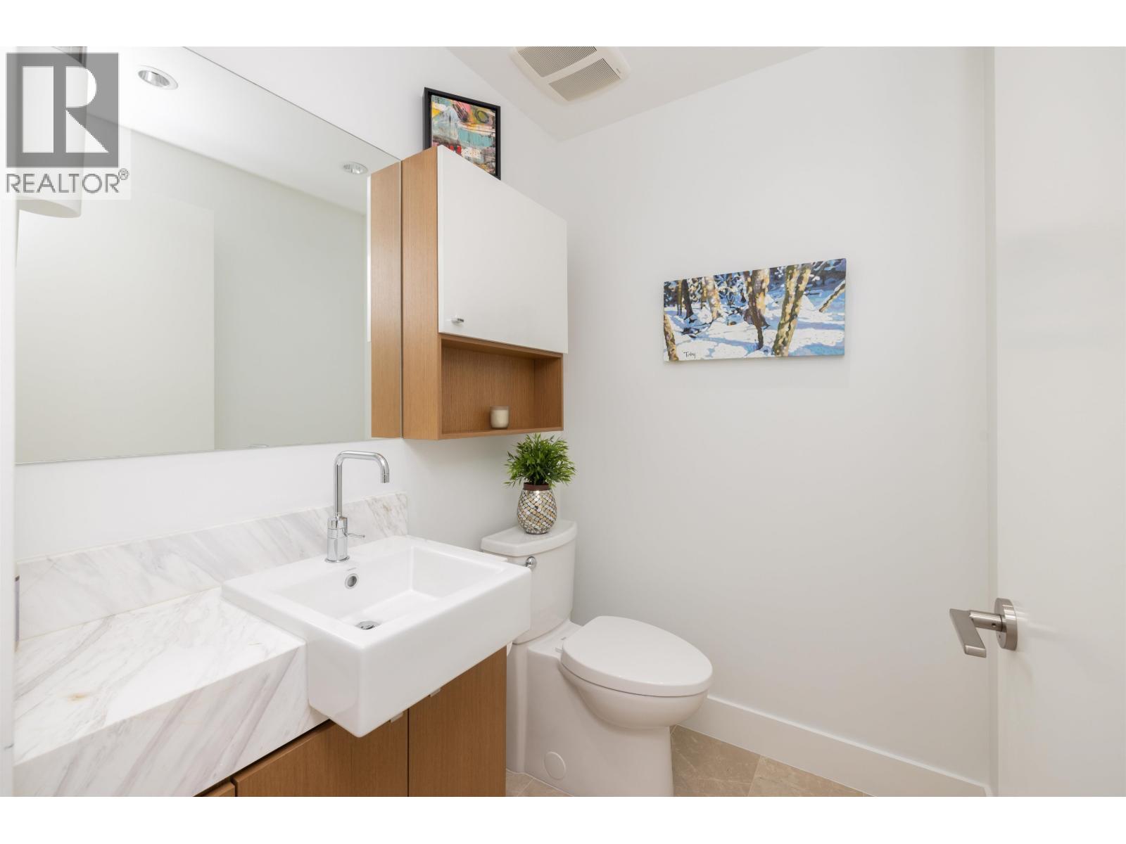 502 866 ARTHUR ERICKSON PLACE