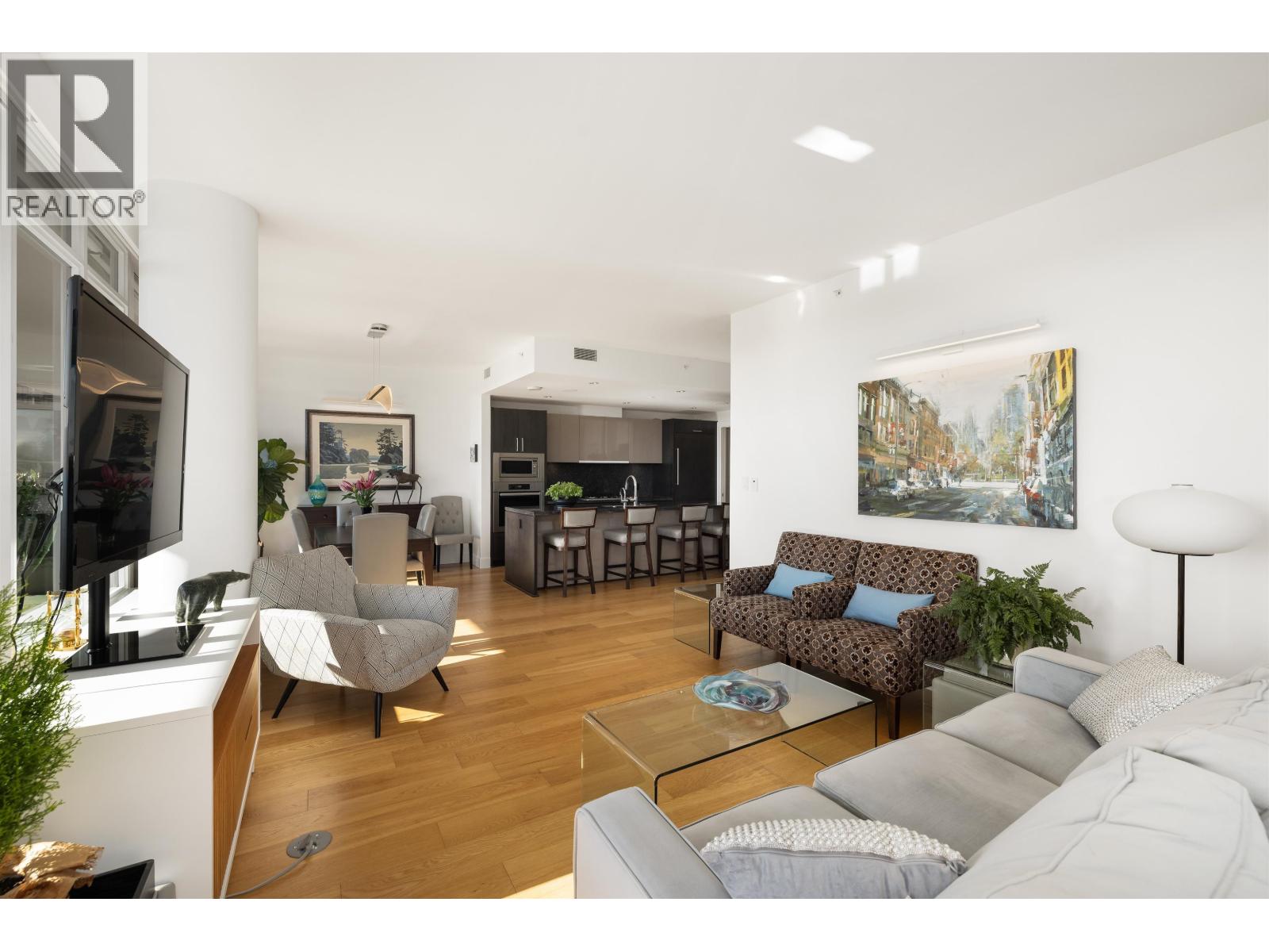 502 866 ARTHUR ERICKSON PLACE