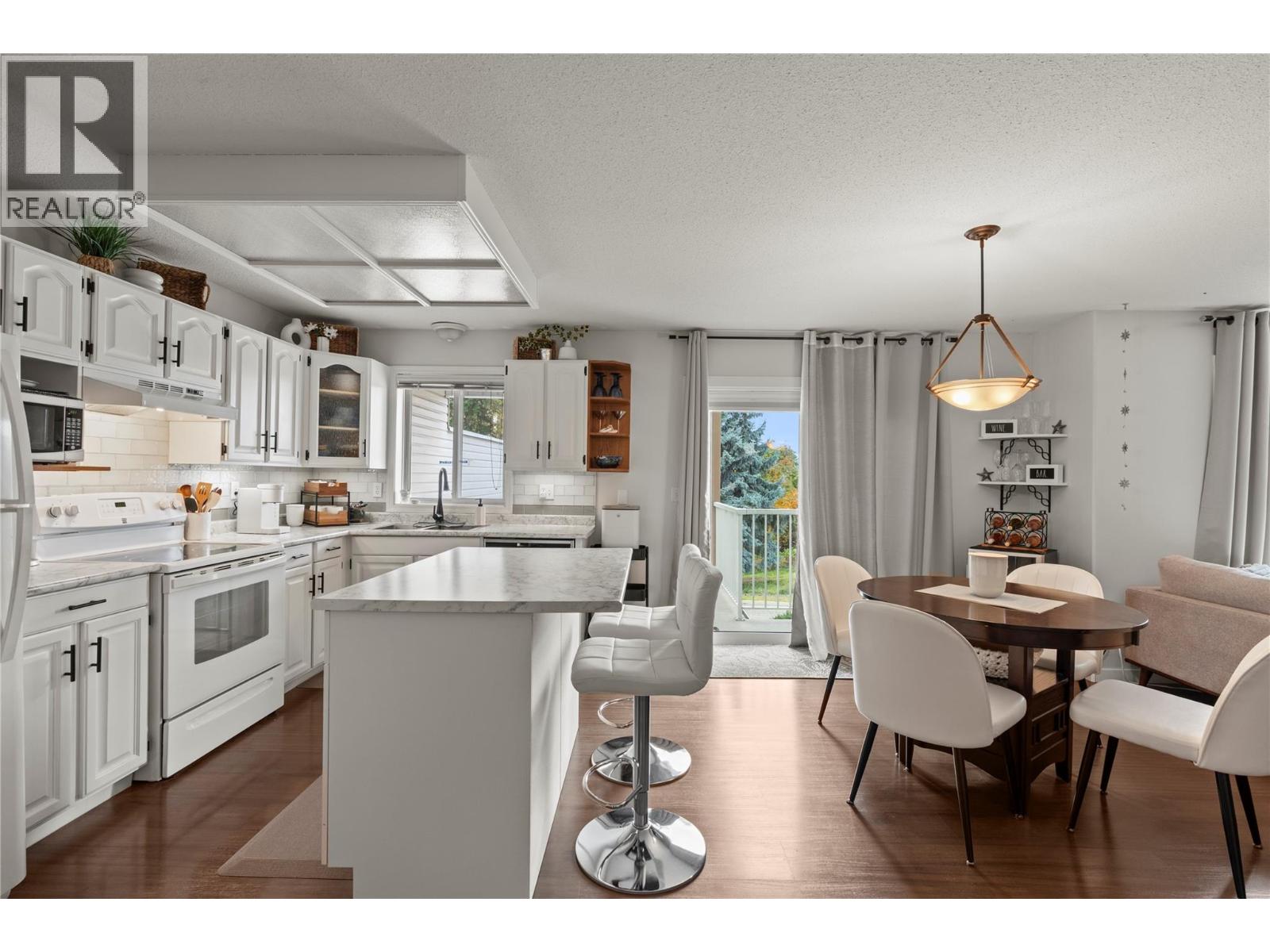 4404 Pleasant Valley Road Unit# 8