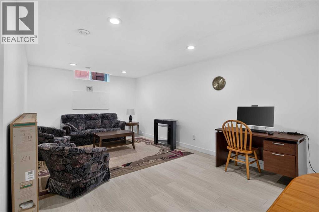 9 Westridge Way