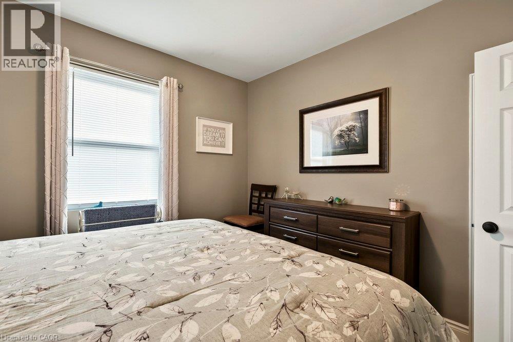 982 Parkhill Avenue, Burlington, Ontario  L7T 1T8 - Photo 16 - 40874733