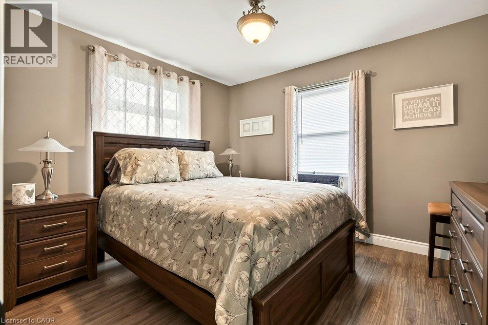982 Parkhill Avenue, Burlington, Ontario  L7T 1T8 - Photo 15 - 40874733