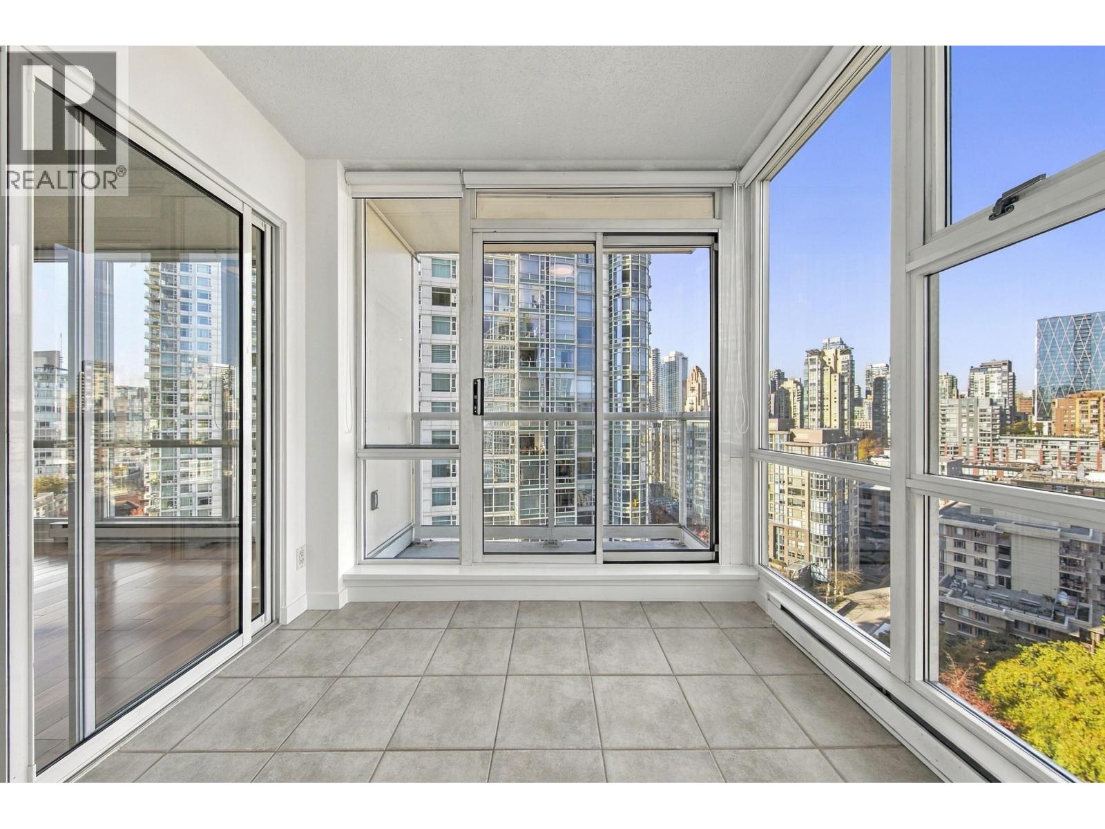 1903 193 Aquarius Mews, Vancouver, British Columbia  V6Z 2Z2 - Photo 17 - R3179663