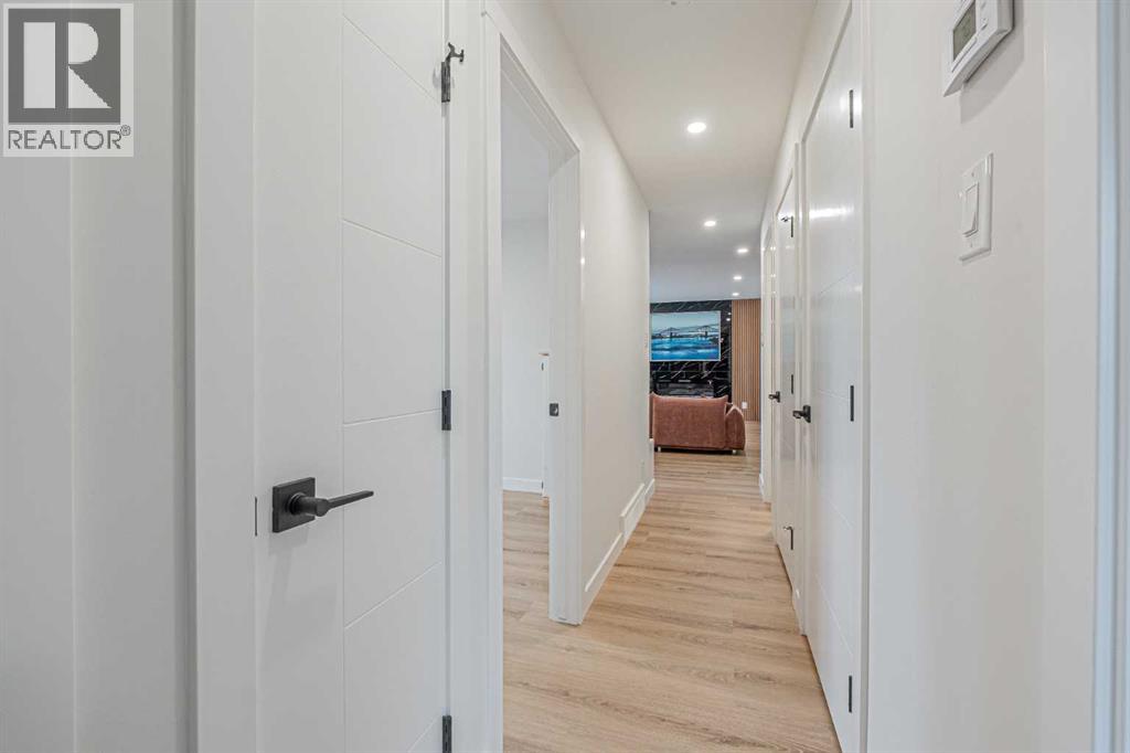 6756 Huntchester Road NE