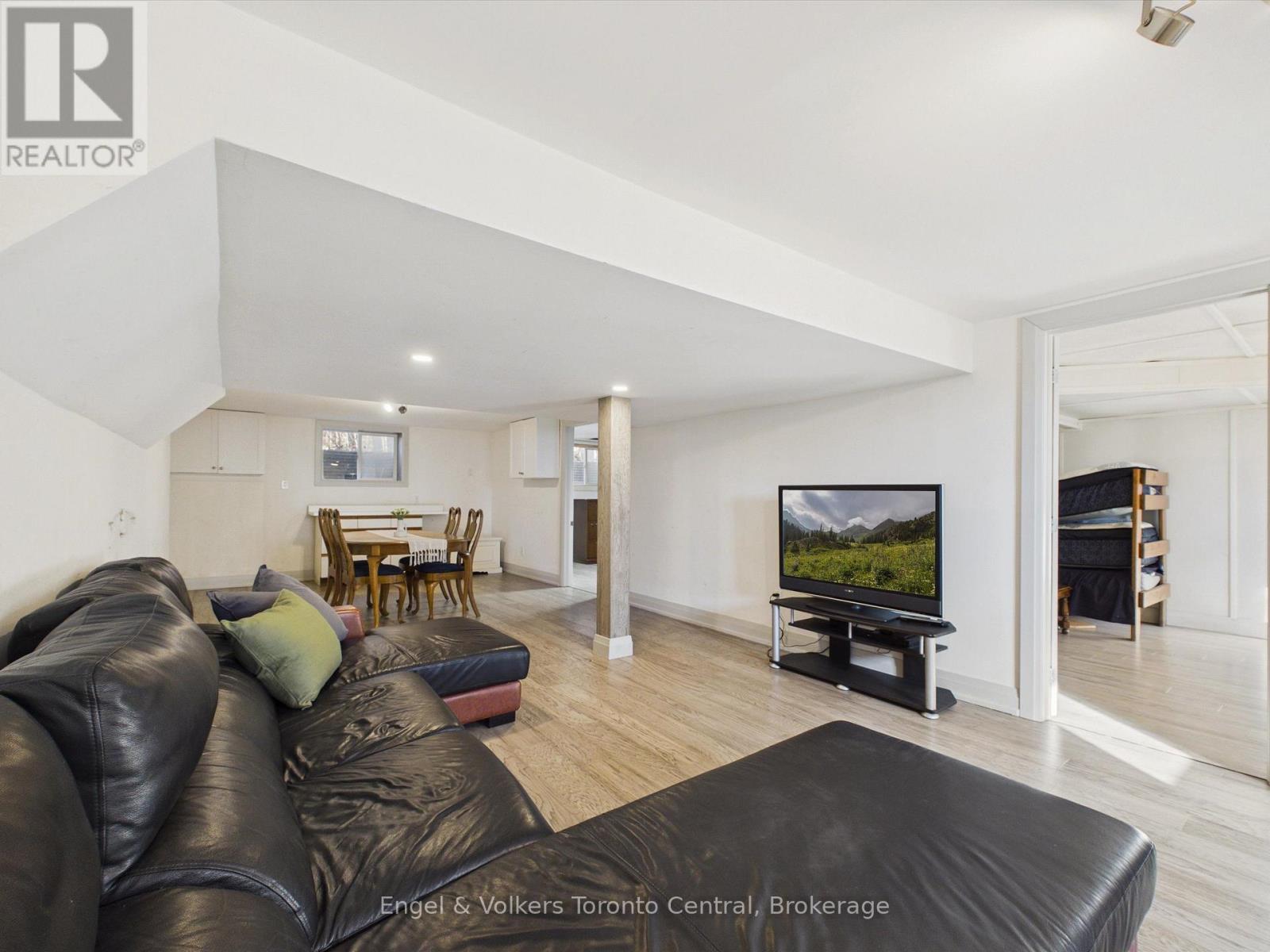 2026 Peninsula Road, Muskoka Lakes, Ontario P0B 1J0 - Photo 20 - X14130448
