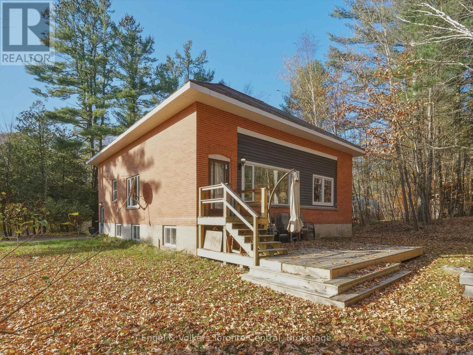 2026 Peninsula Road, Muskoka Lakes, Ontario P0B 1J0 - Photo 31 - X14130448