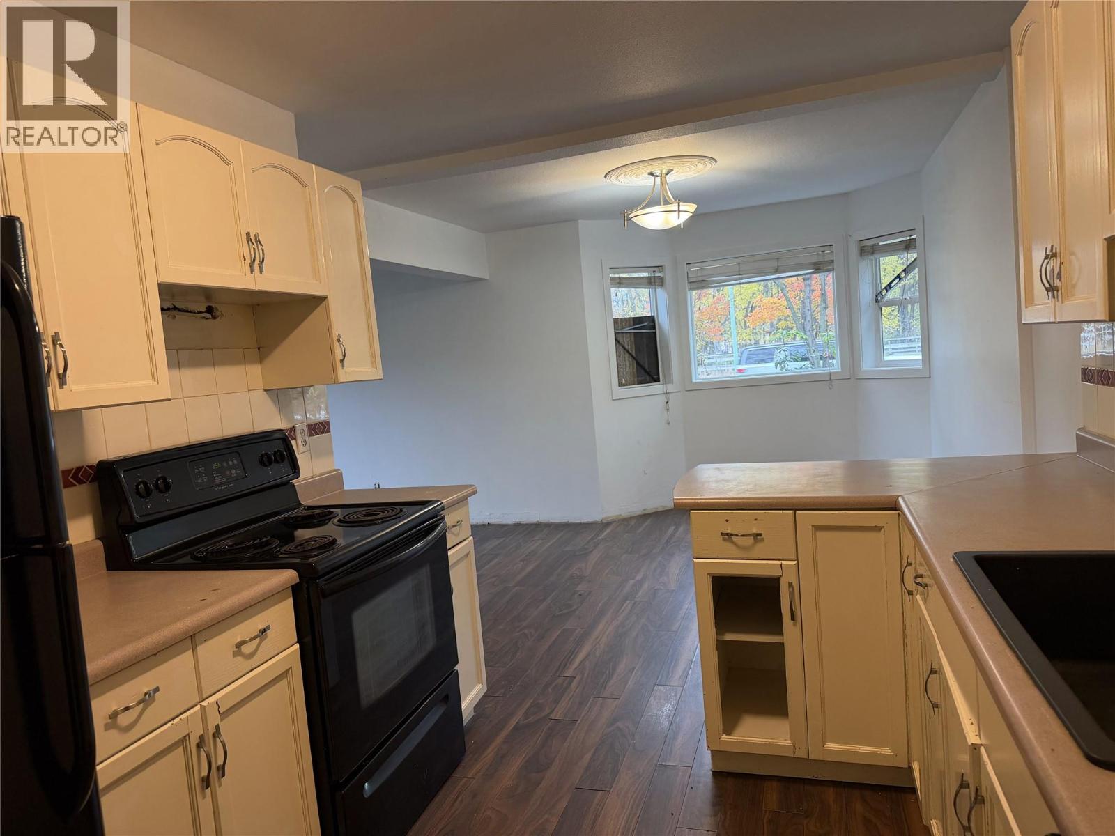 3842 Gordon Drive Unit# 135, Kelowna, British Columbia  V1W 3G4 - Photo 8 - 10404608