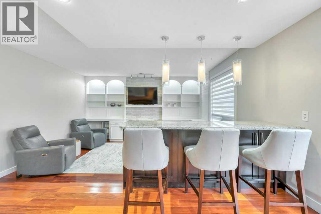 408 Woodside Road SW, Calgary, Alberta  T2W 3J7 - Photo 12 - A2355432