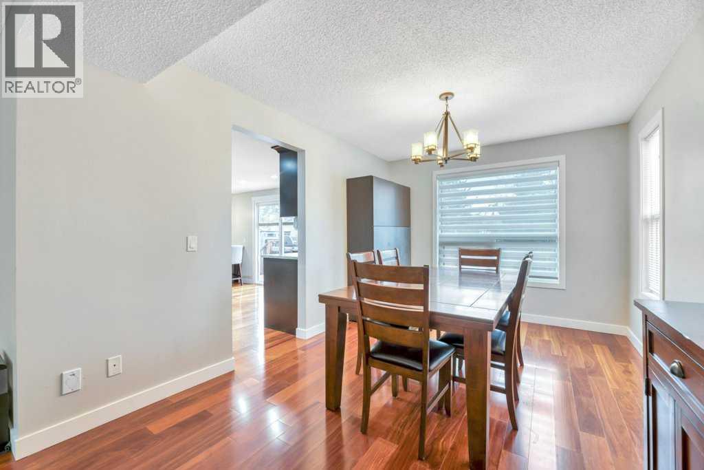 408 Woodside Road SW, Calgary, Alberta  T2W 3J7 - Photo 8 - A2355432