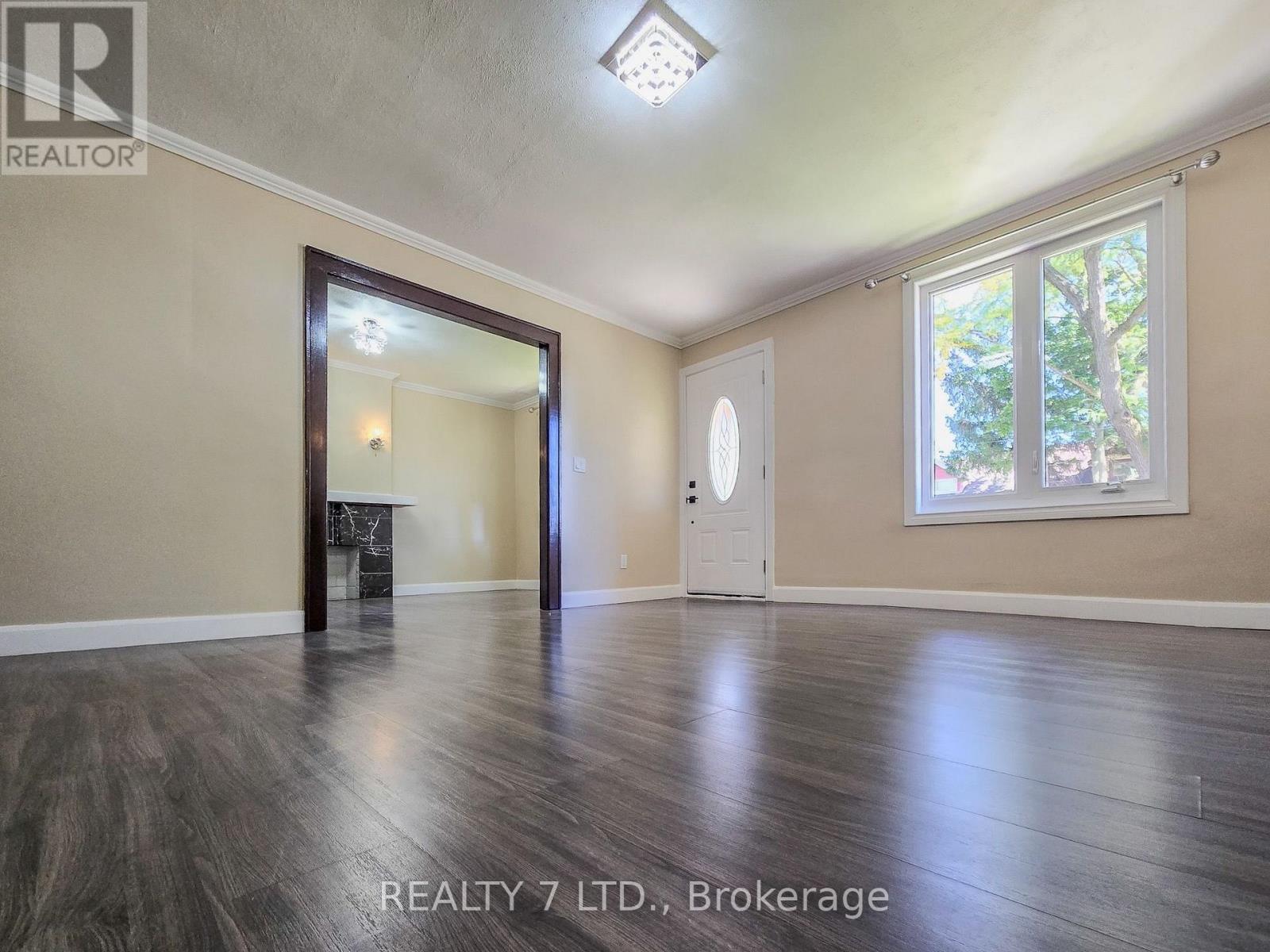 1083 Campbell Avenue, Windsor, Ontario  N9B 2J4 - Photo 7 - X13853062