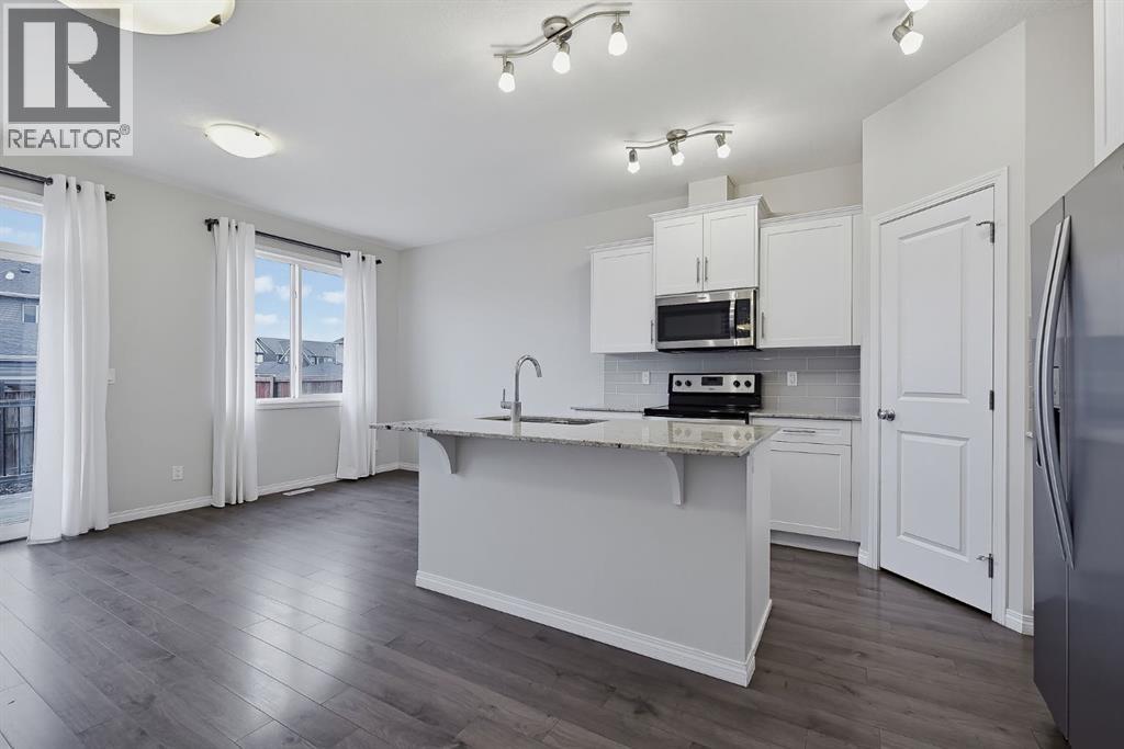 112 Legacy Glen Street SE