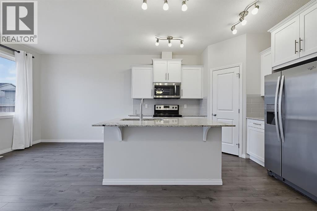 112 Legacy Glen Street SE